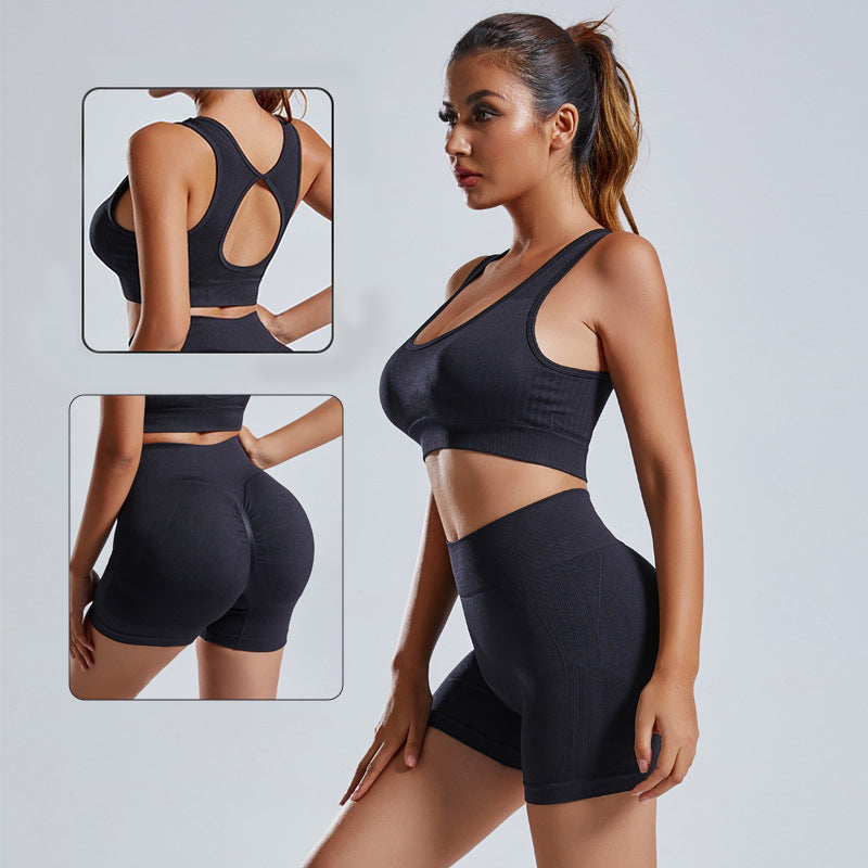 Women's seamless sports bra and shorts set, colour option 1