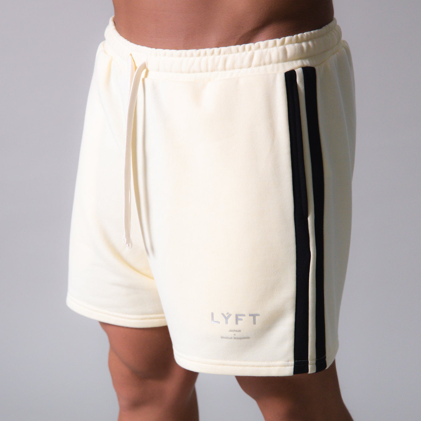 Muscle-Fit Brothers 2-in-1 Training Shorts – Premium Support