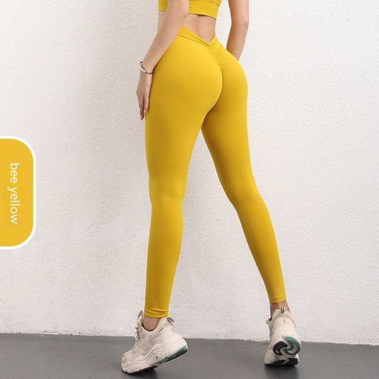 Women wearing pink Hip Sports Chrysanthemum exercise workout cropped pants for fitness and running
