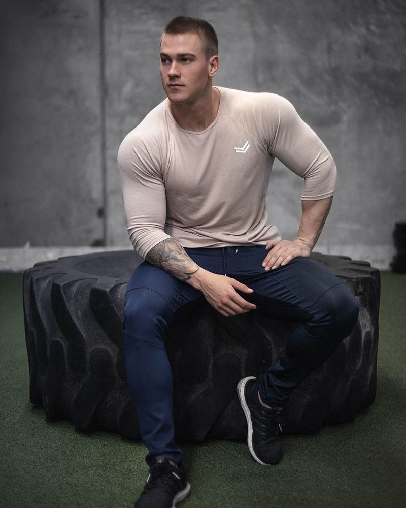 Lightweight Fitness Long Sleeve