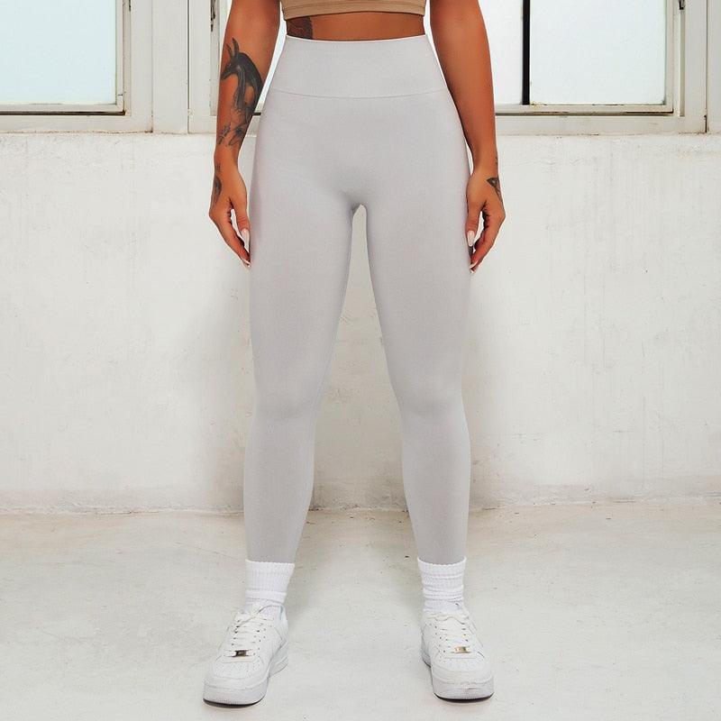 SculptFlex Seamless High-Waist Performance Leggings in light gray, featuring a perfect fit for enhanced shape.